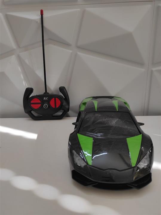 ماشین بازی کنترلی مدل 858 toys طرح فراری